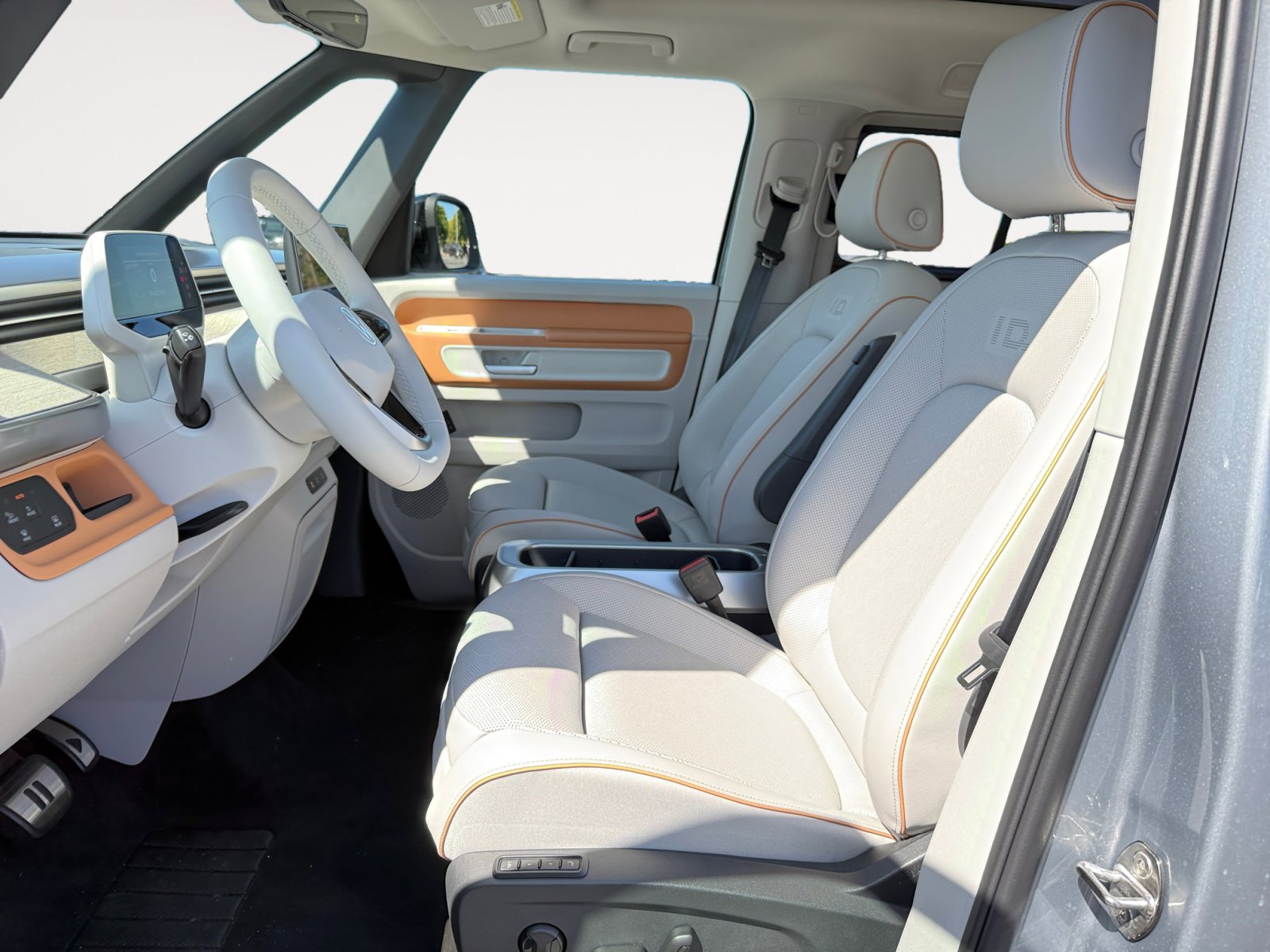 New 2025 Volkswagen ID. Buzz 1st Edition RWD image 10