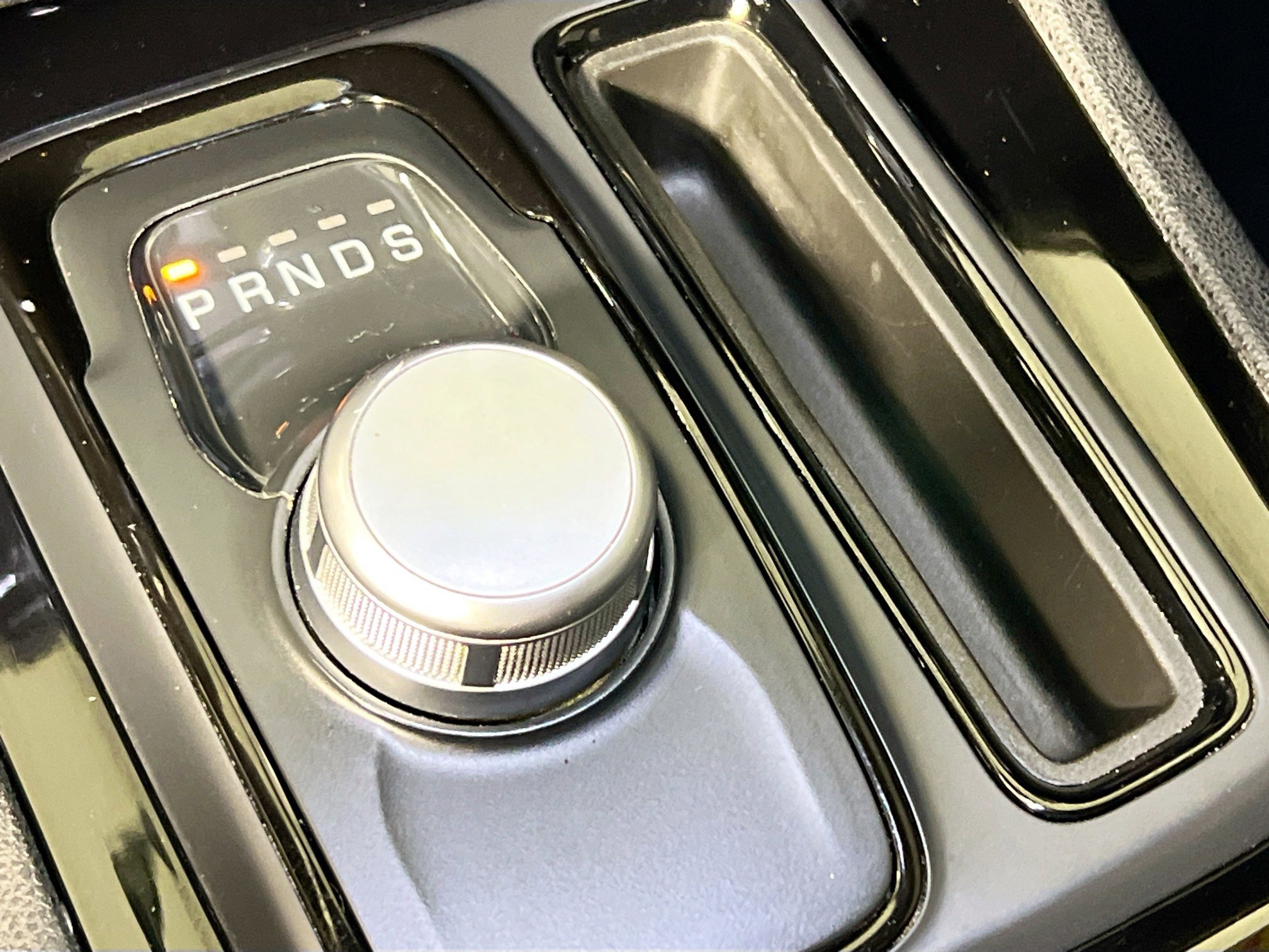 Used 2019 Chrysler 300 S image 25