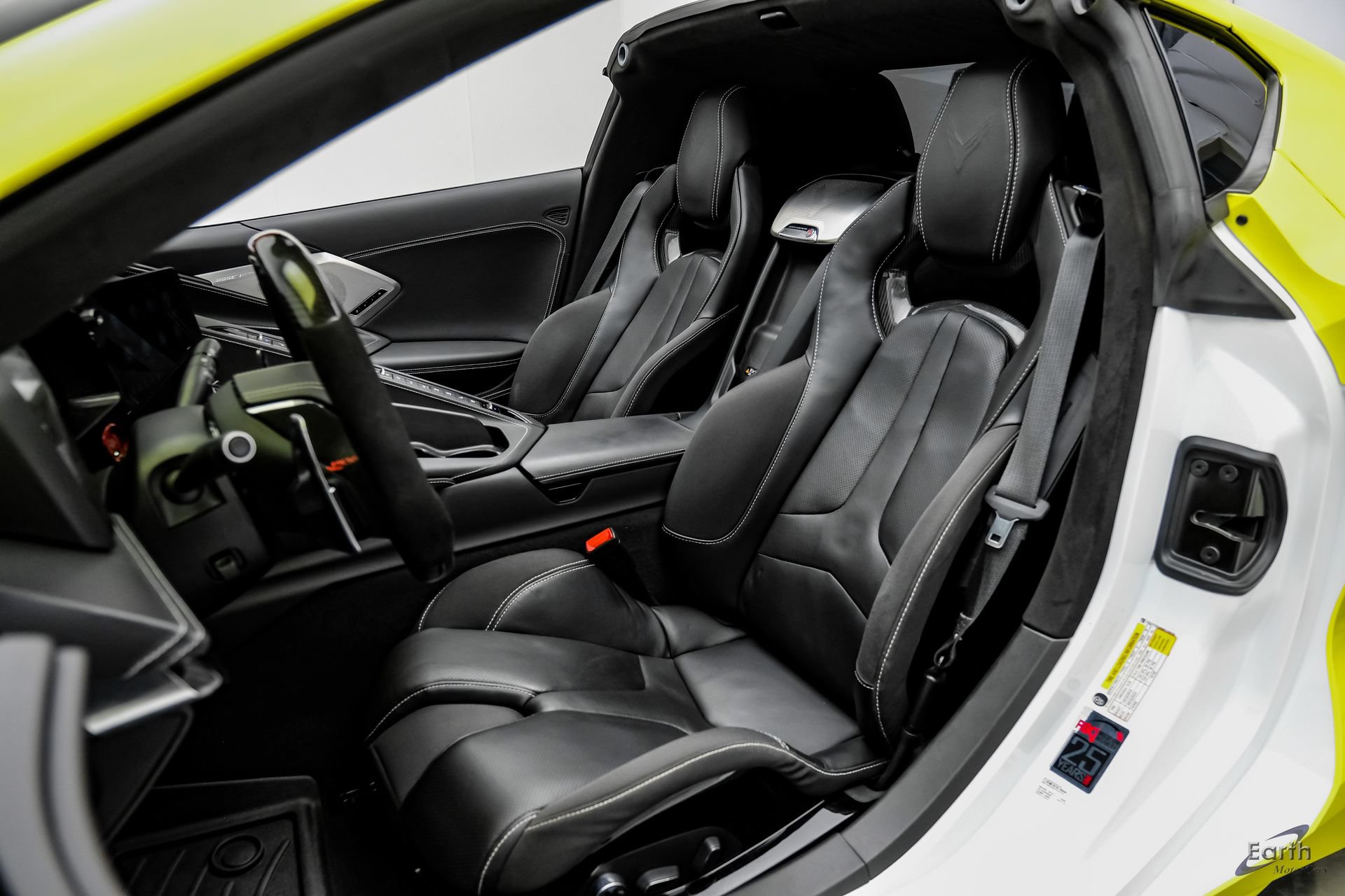 Used 2021 Chevrolet Corvette Stingray Premium Cpe w/ Z51 Performance Package RWD image 44