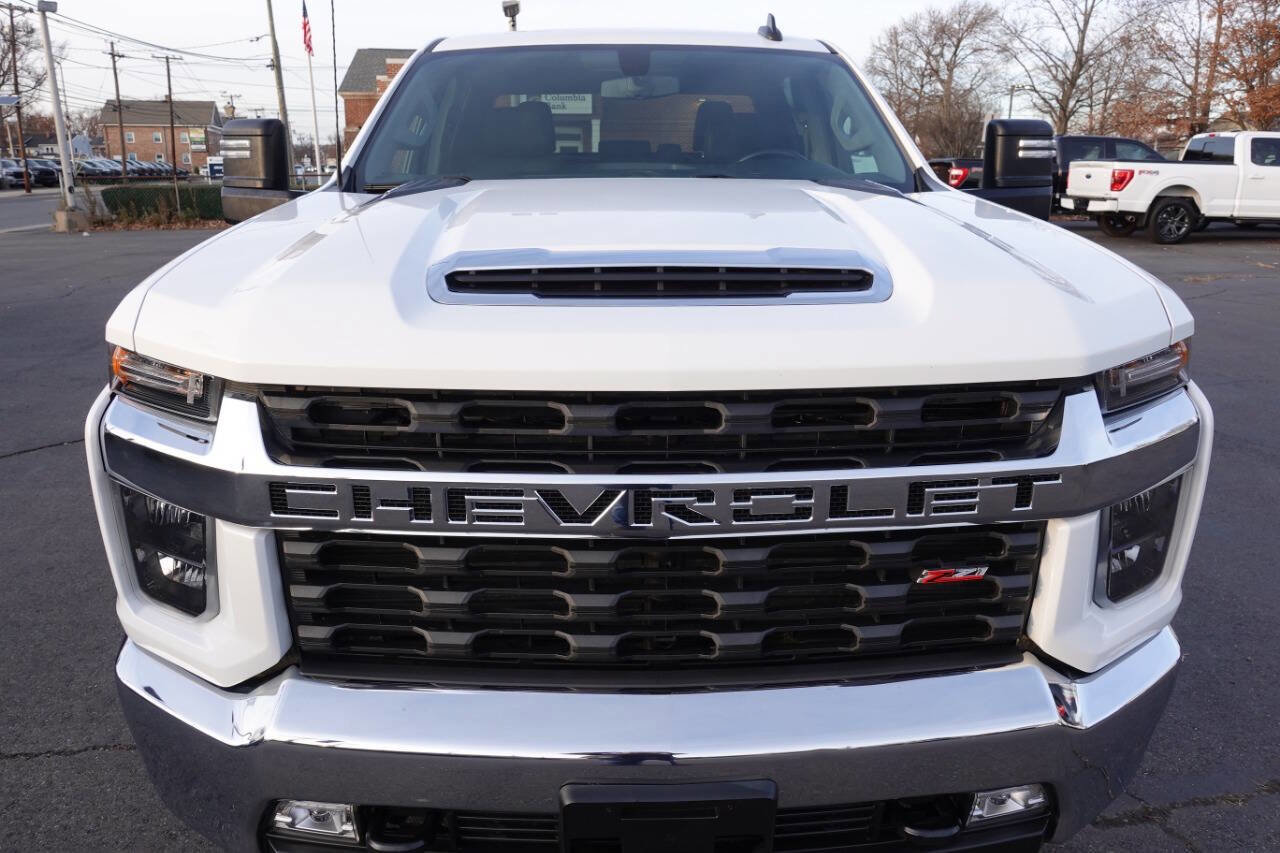 Used 2023 Chevrolet Silverado 2500 LT w/ Convenience Package image 6