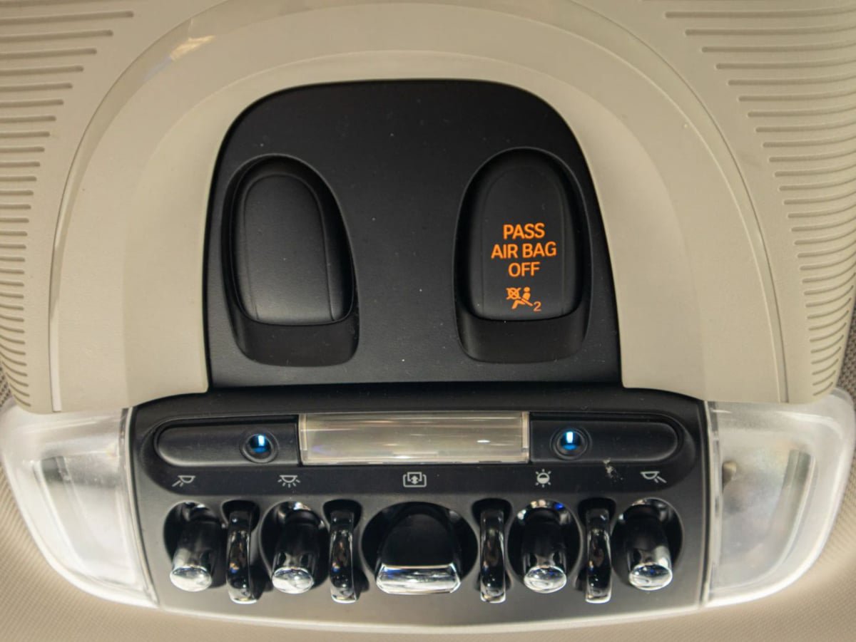 Used 2014 MINI Cooper 2-Door Hardtop FWD image 35