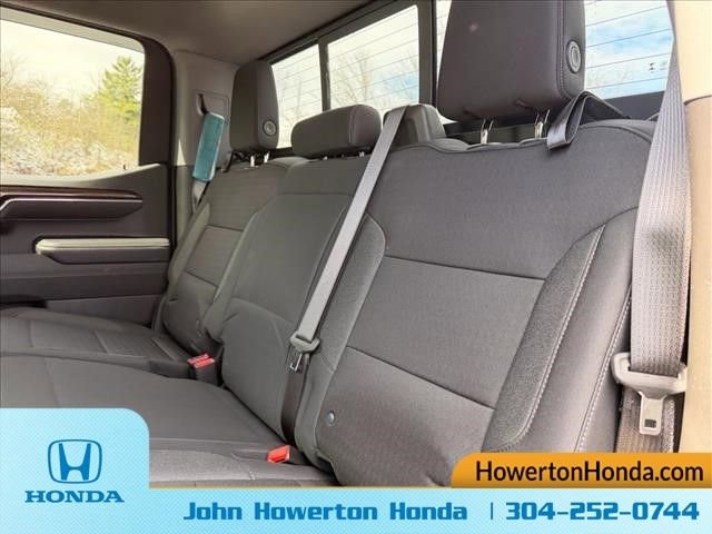 Used 2025 Chevrolet Silverado 1500 LT Trail Boss w/ Convenience Package II image 16