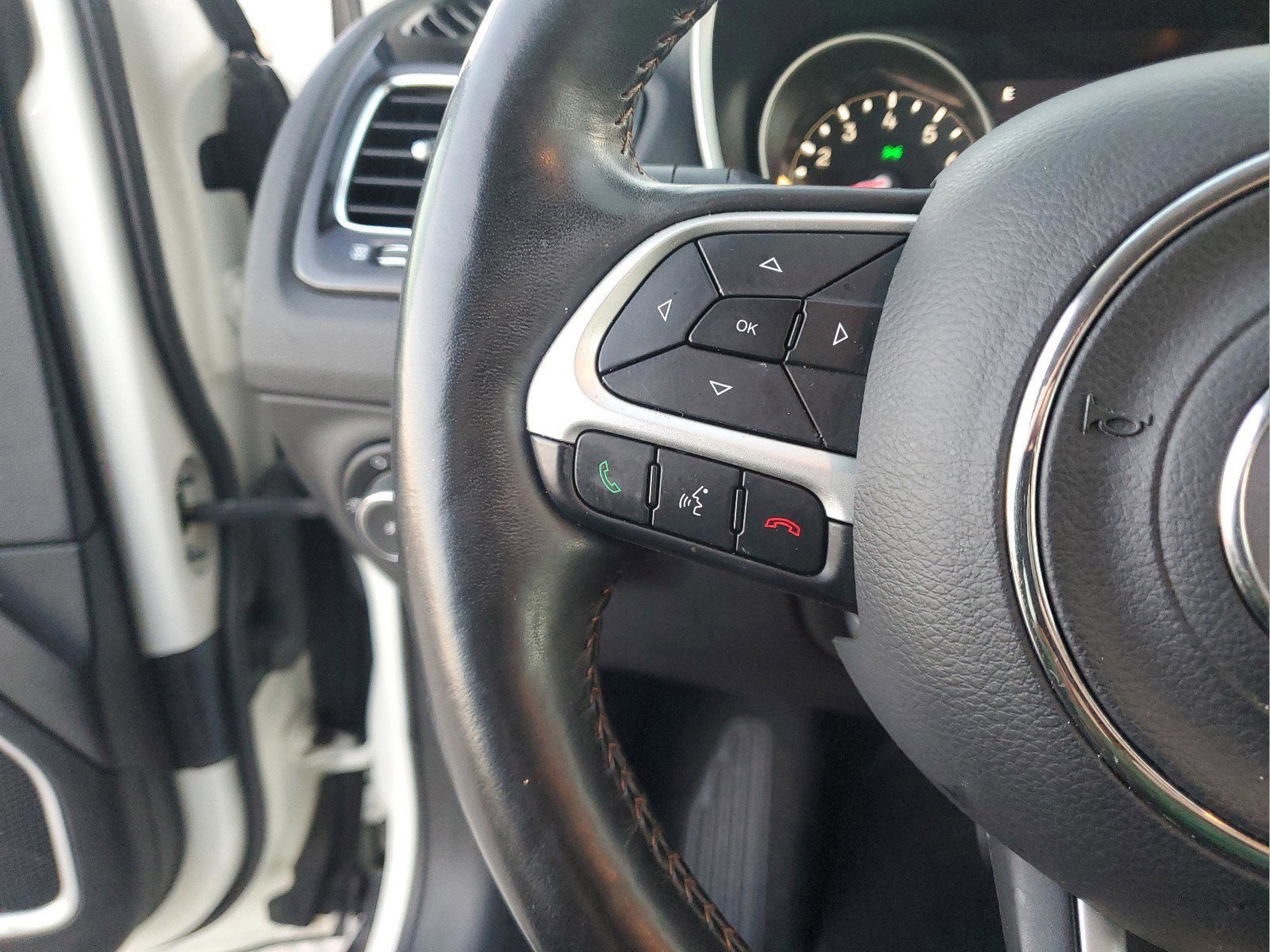 Certified 2019 Jeep Compass Limited image 24