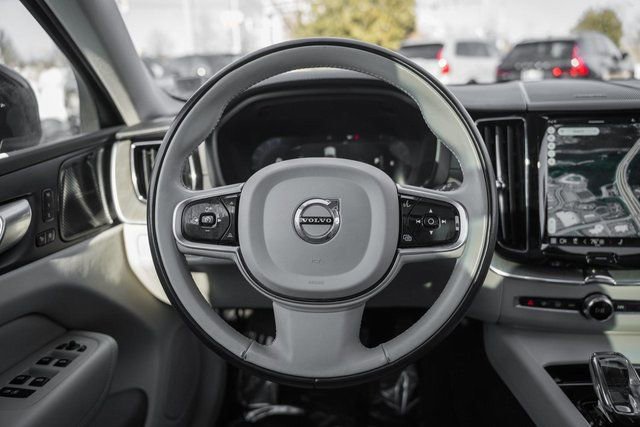 Certified 2023 Volvo XC60 B6 Ultimate w/ Protection Package Premier image 29