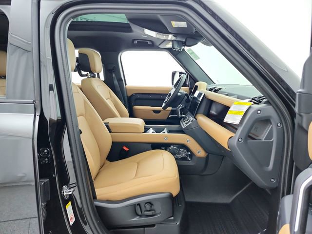 New 2026 Land Rover Defender 110 X-Dynamic SE AWD/4WD image 18