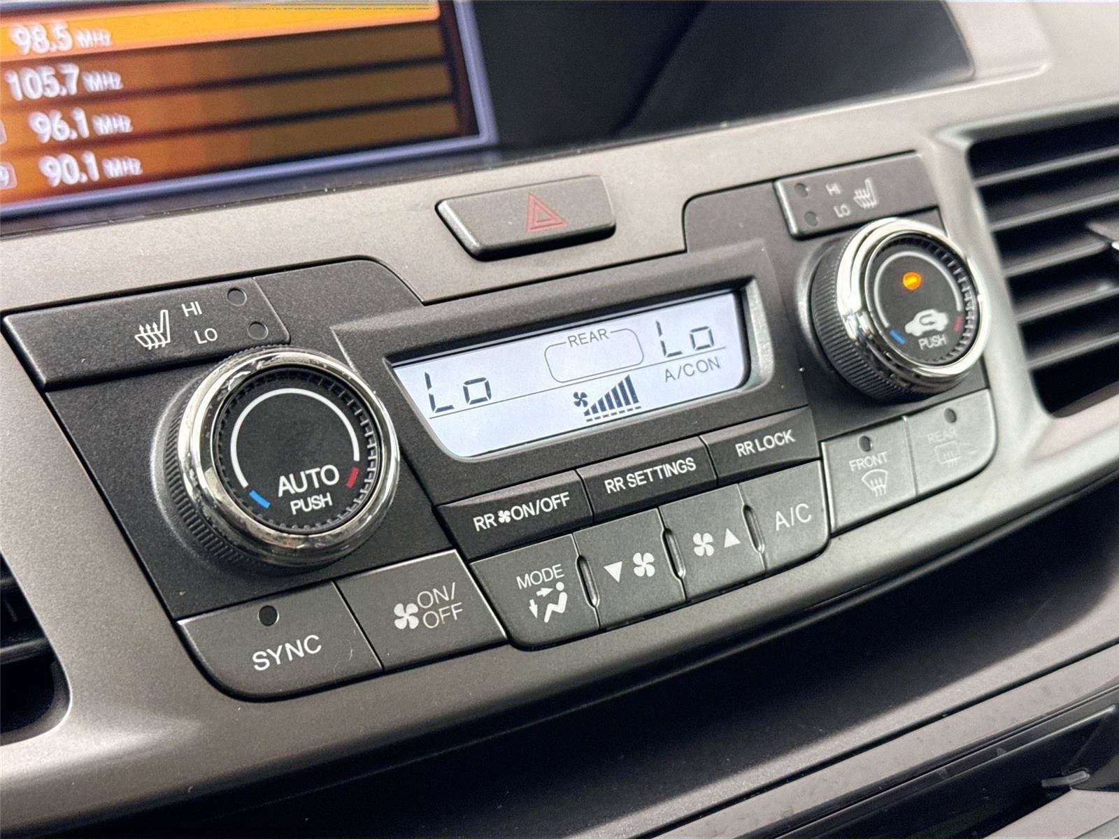 Used 2016 Honda Odyssey EX-L image 25
