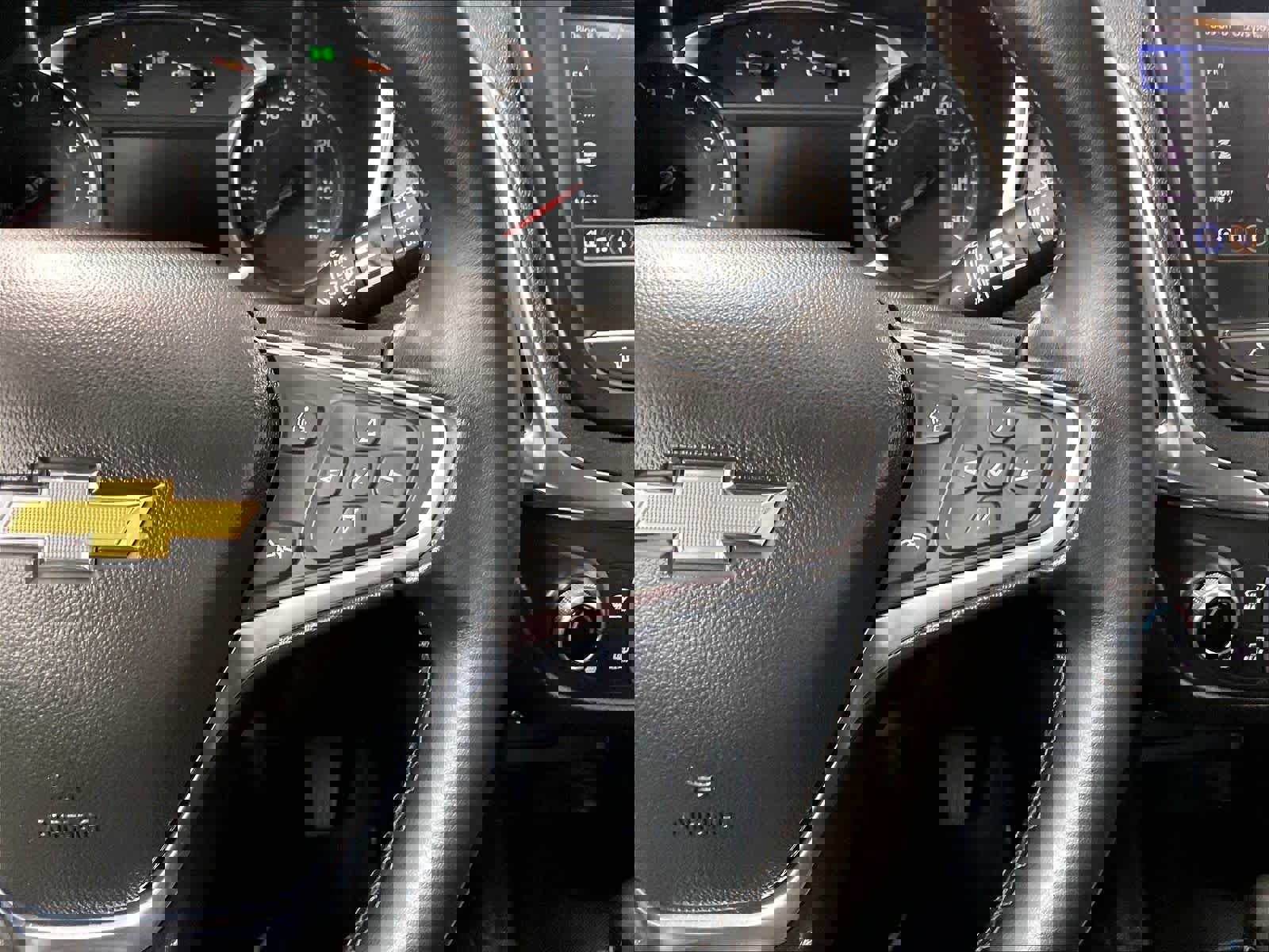 Used 2024 Chevrolet Equinox LT image 23