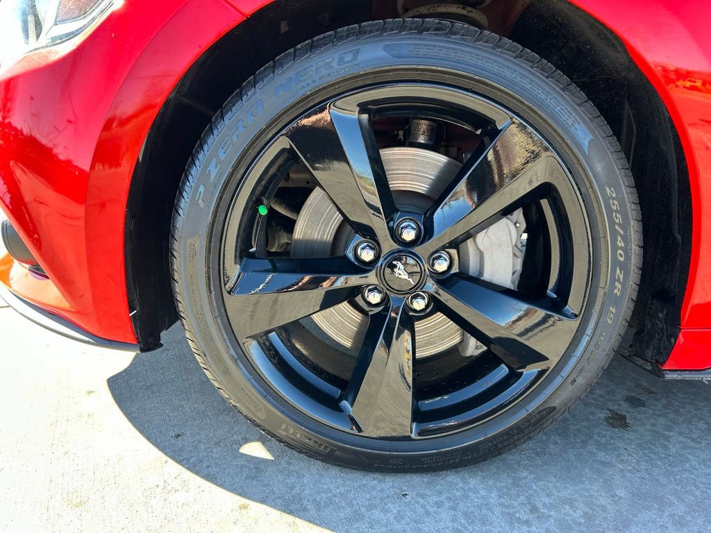 Used 2016 Ford Mustang GT w/ Black Accent Package image 29