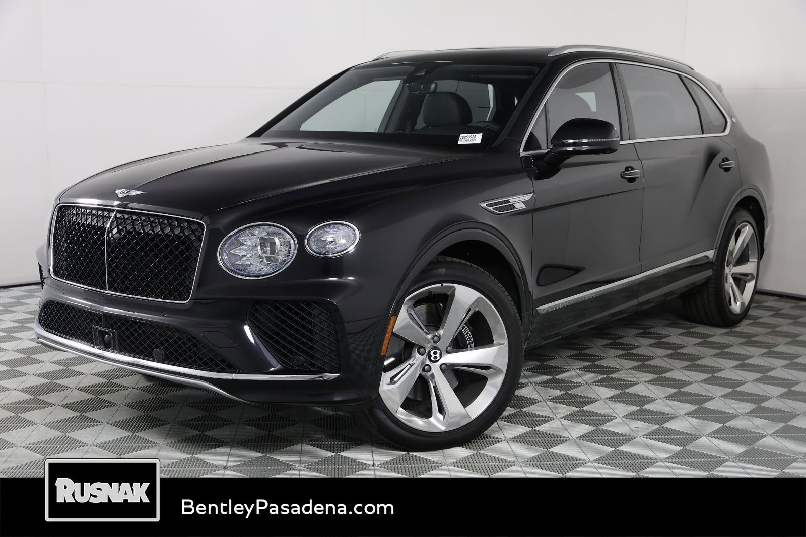 New 2025 Bentley Bentayga Extended Wheelbase AWD/4WD image 1