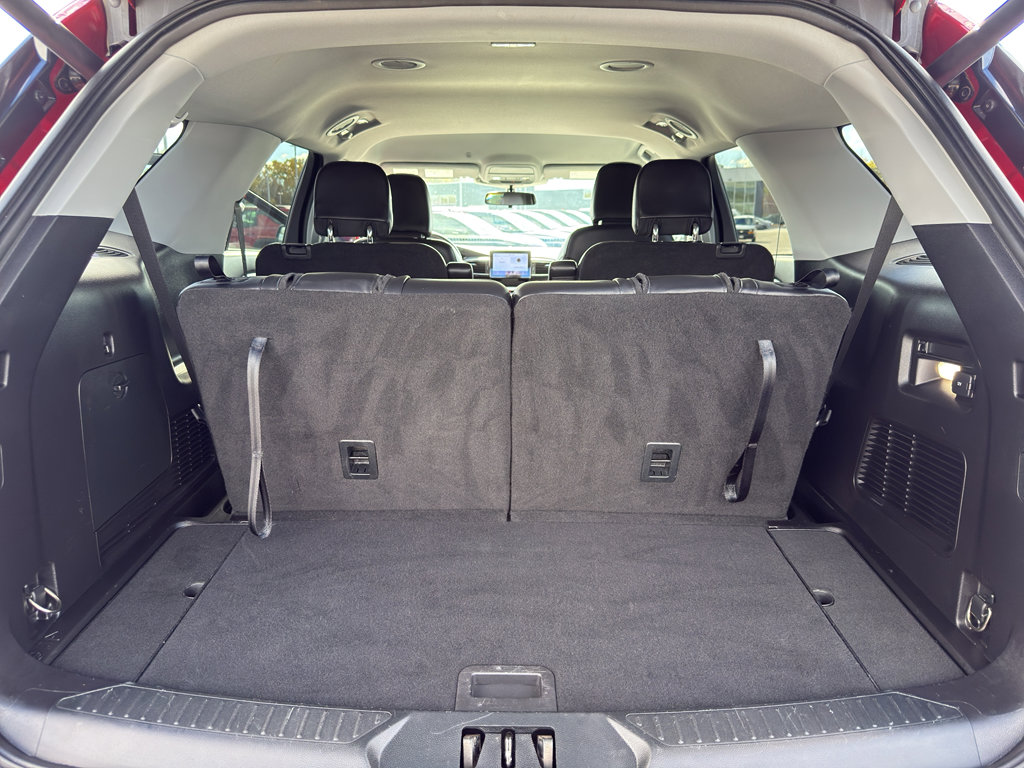 Used 2021 Ford Explorer XLT w/ Equipment Group 202A image 38