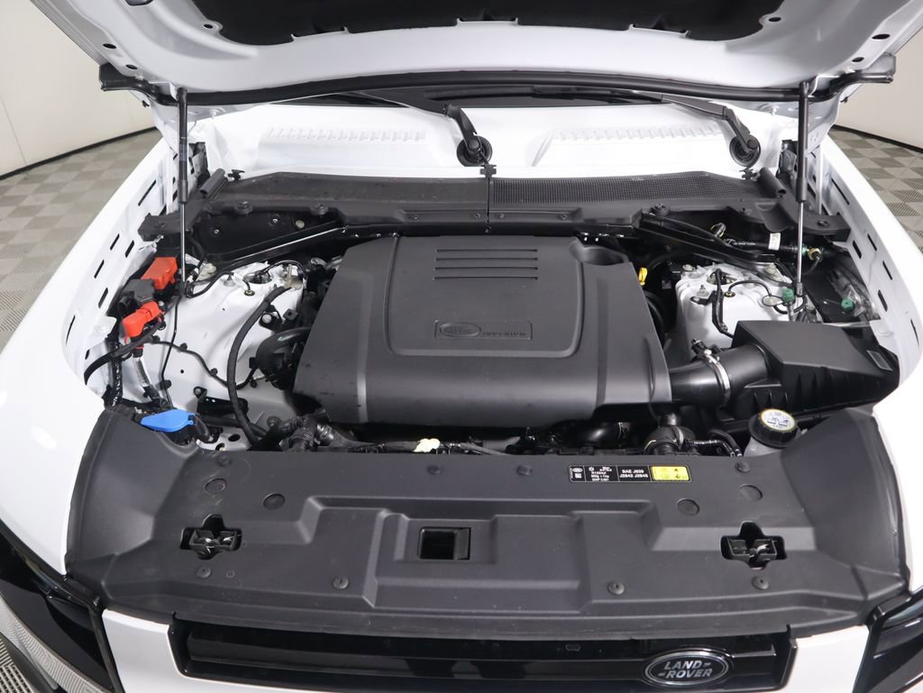 New 2026 Land Rover Defender 110 S image 29