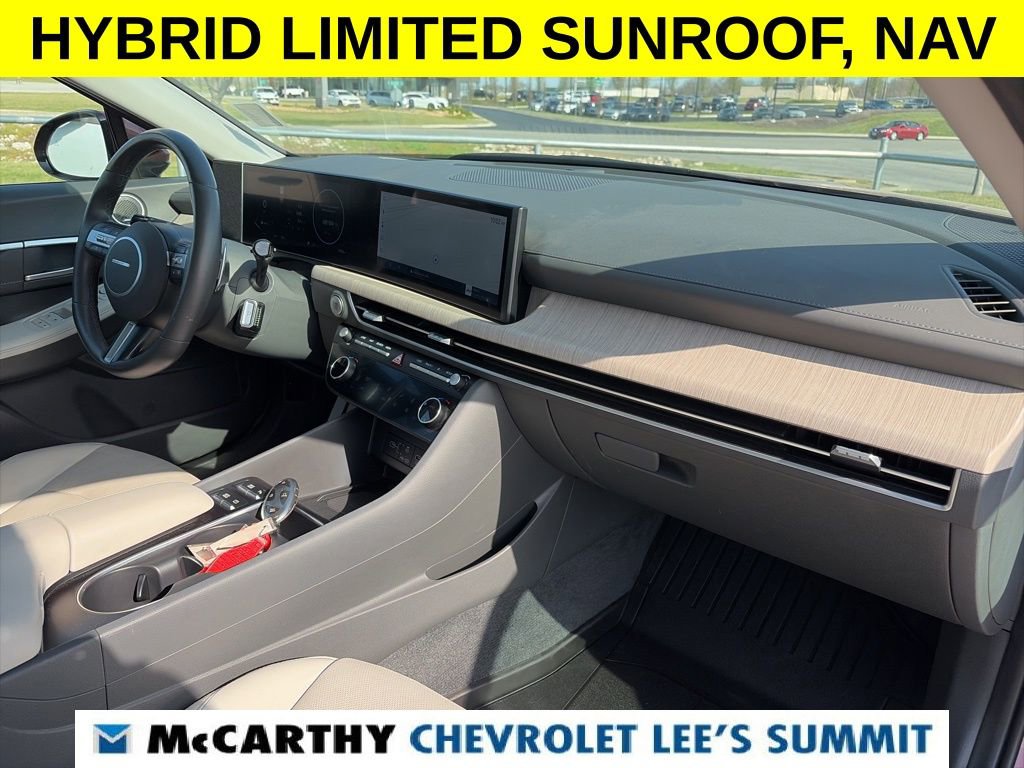 Used 2024 Hyundai Sonata Limited image 35