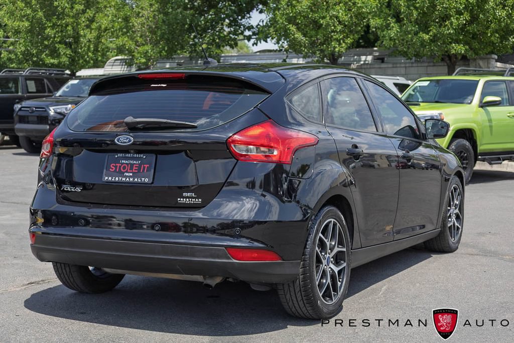 Used 2018 Ford Focus SEL w/ Cold Weather Package FWD image 17