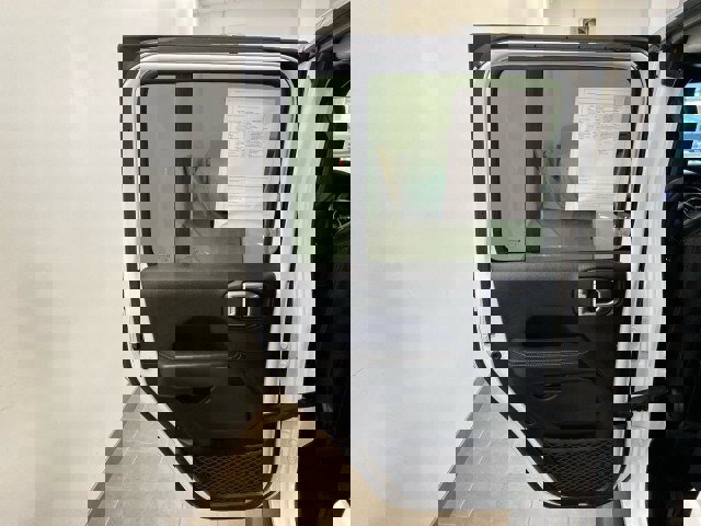 Used 2023 Jeep Wrangler Sahara w/ Cold Weather Group image 9