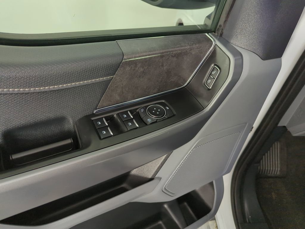 Used 2025 Ford F150 XLT w/ Equipment Group 301A Standard image 19