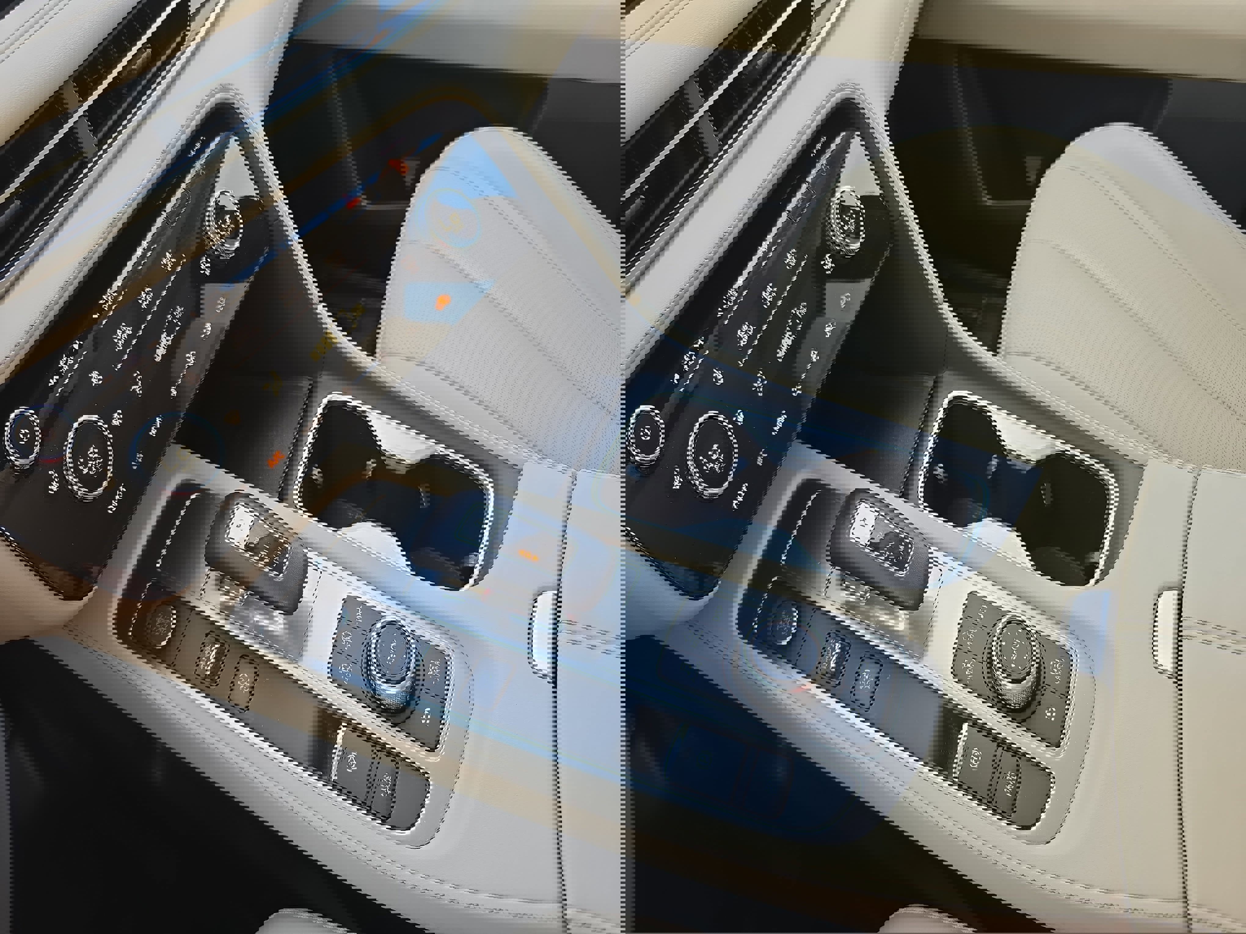 Used 2024 INFINITI QX60 Pure image 25