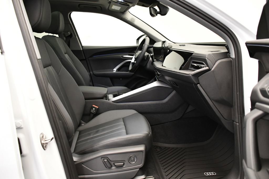 Certified 2025 Audi Q5 2.0T Premium Plus w/ Premium Plus image 47
