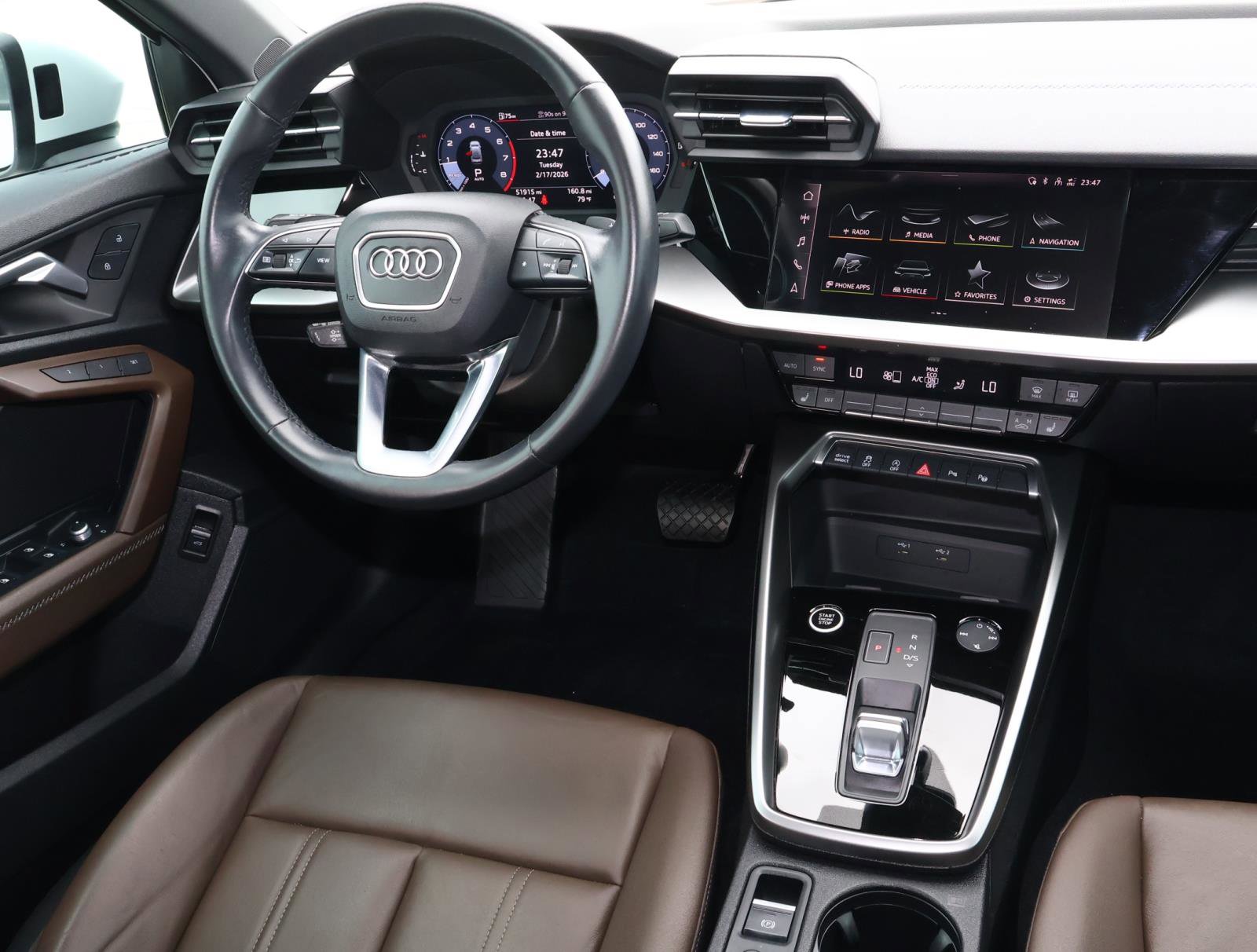 Used 2023 Chrysler 300 Touring L w/ Popular Equipment Group image 39