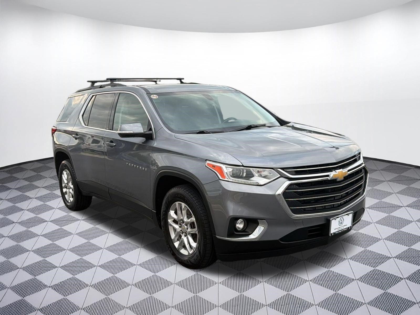 Used 2019 Chevrolet Traverse LT FWD image 7