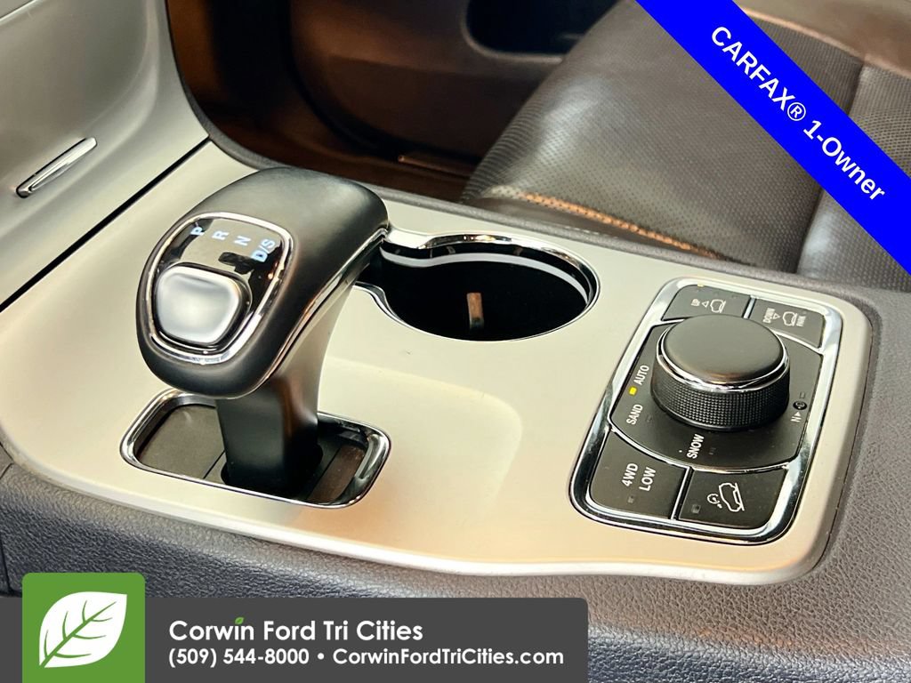 Used 2015 Jeep Grand Cherokee Overland AWD/4WD image 10