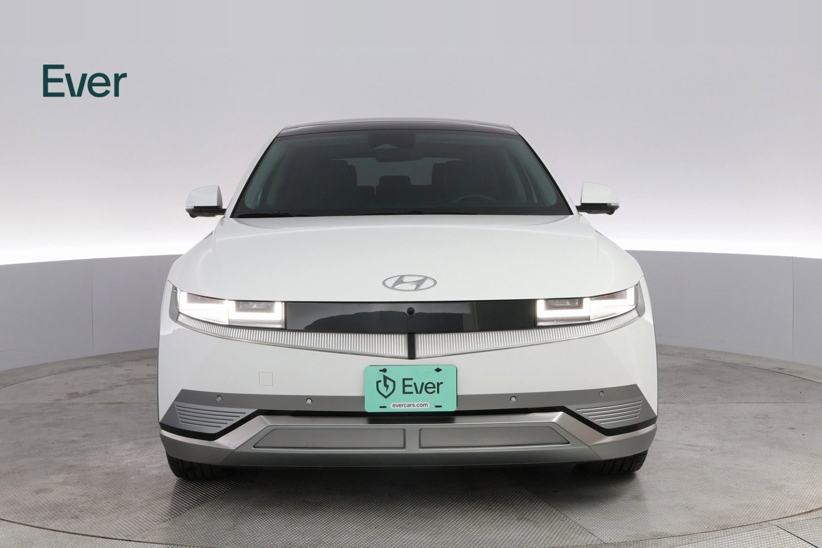 Used 2024 Hyundai Ioniq 5 Limited image 3