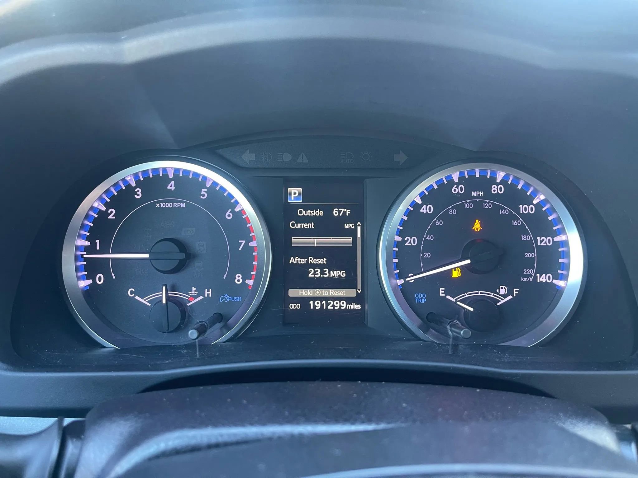 Used 2019 Toyota Highlander LE image 18