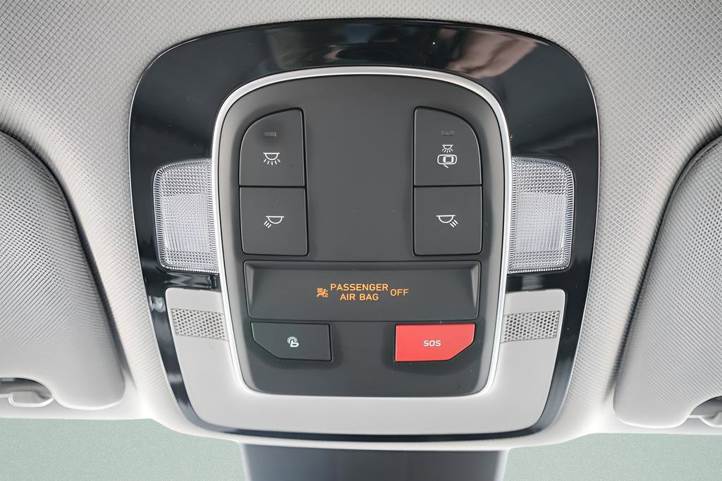 Certified 2023 Hyundai Santa Fe SEL AWD/4WD image 19