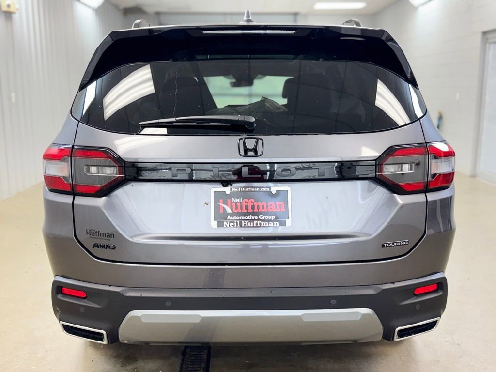 New 2026 Honda Pilot Touring image 6