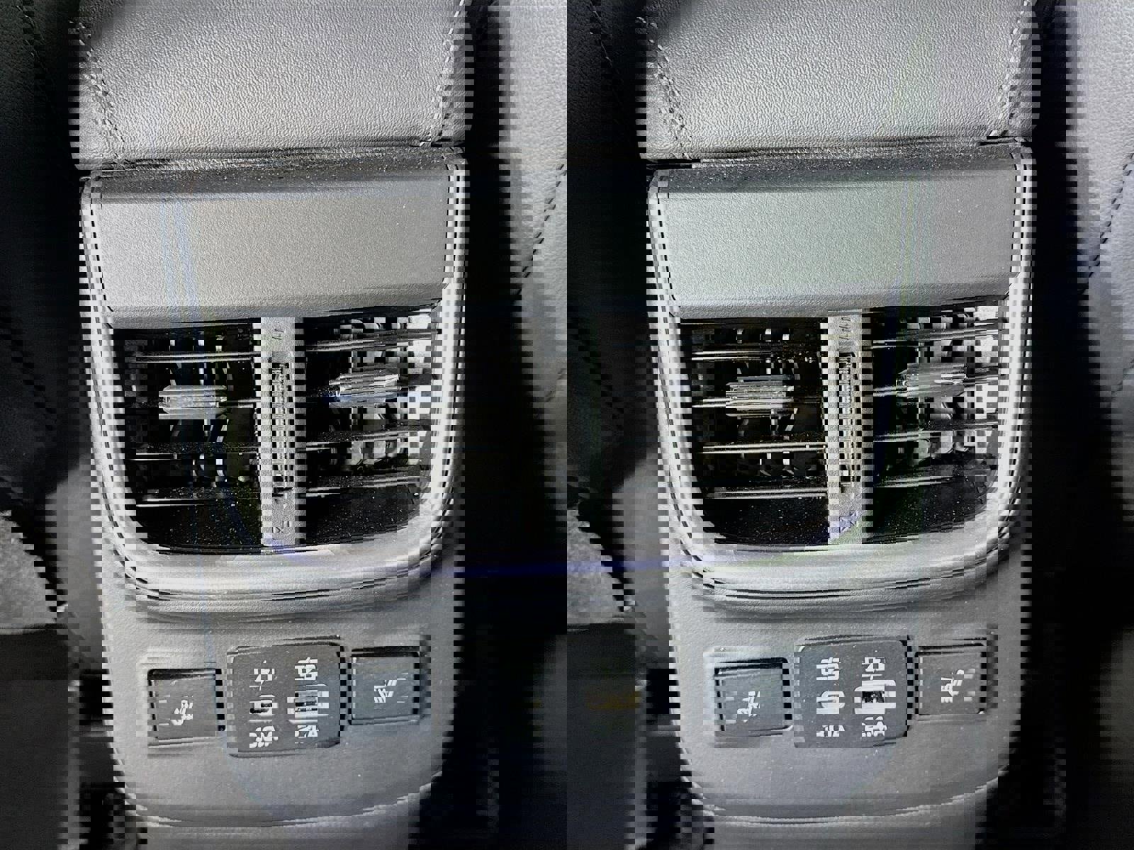 Used 2023 Subaru Outback Touring XT image 28