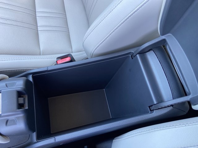 Used 2025 Honda HR-V EX-L image 42