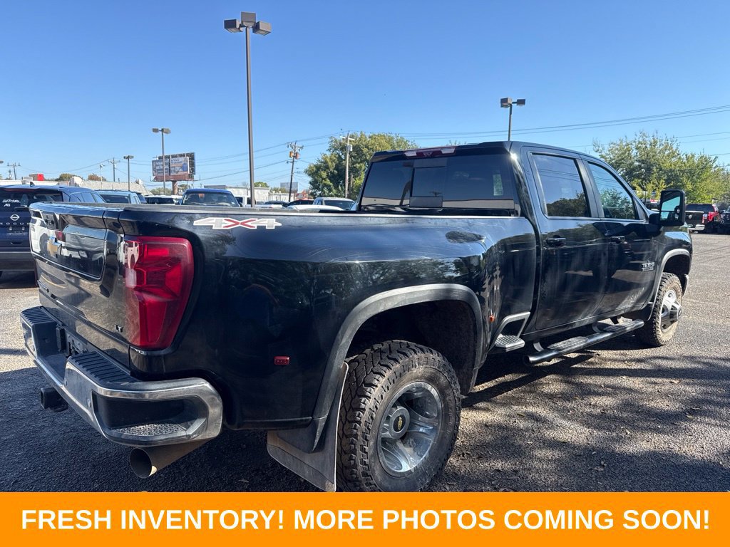 Used 2022 Chevrolet Silverado 3500 LT w/ Texas Edition AWD/4WD image 2