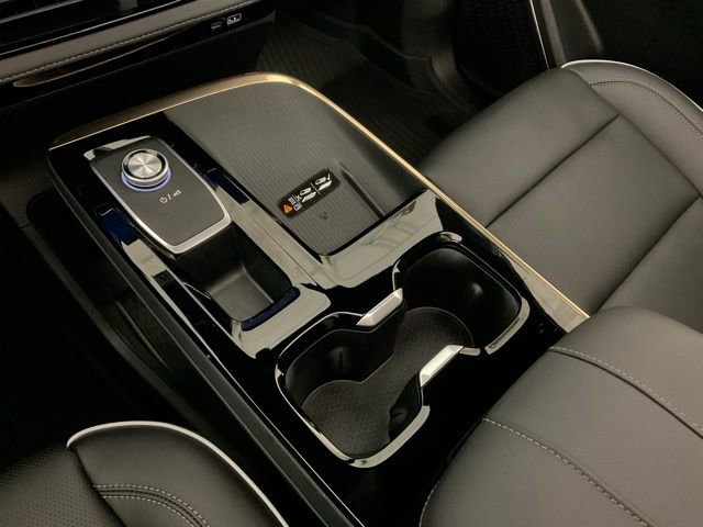 Used 2025 Buick Enclave Avenir w/ Super Cruise Package image 13