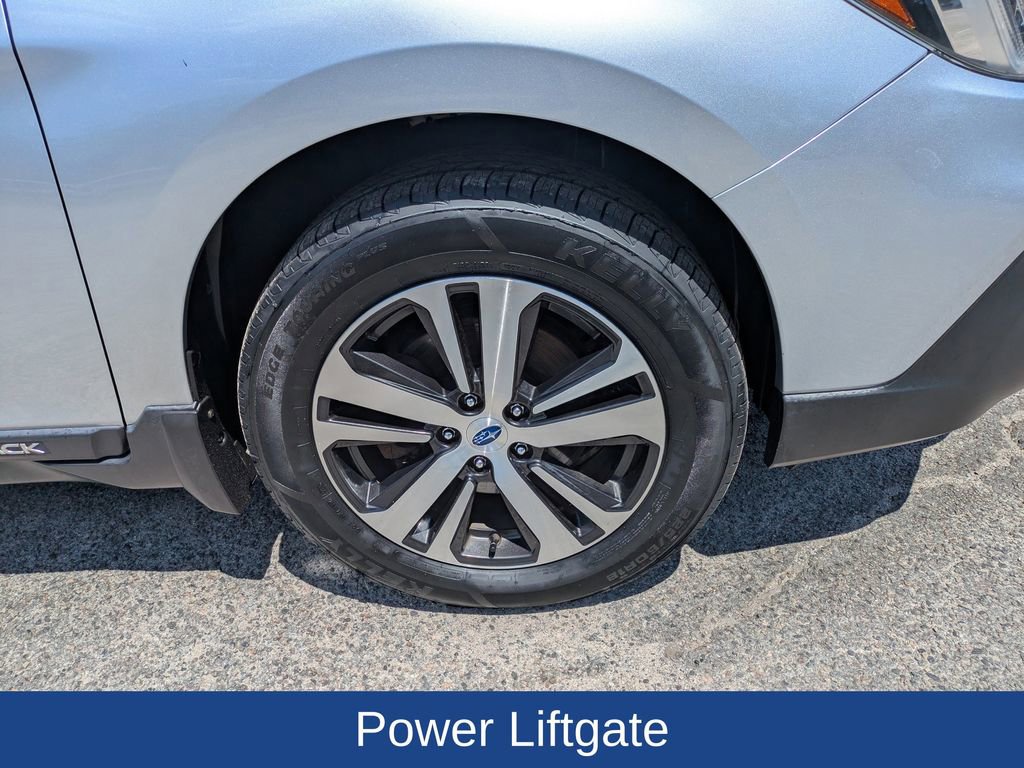 Used 2018 Subaru Outback 2.5i Limited AWD/4WD image 11