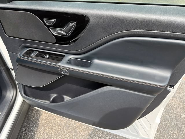 New 2026 Lincoln Aviator 2WD image 15