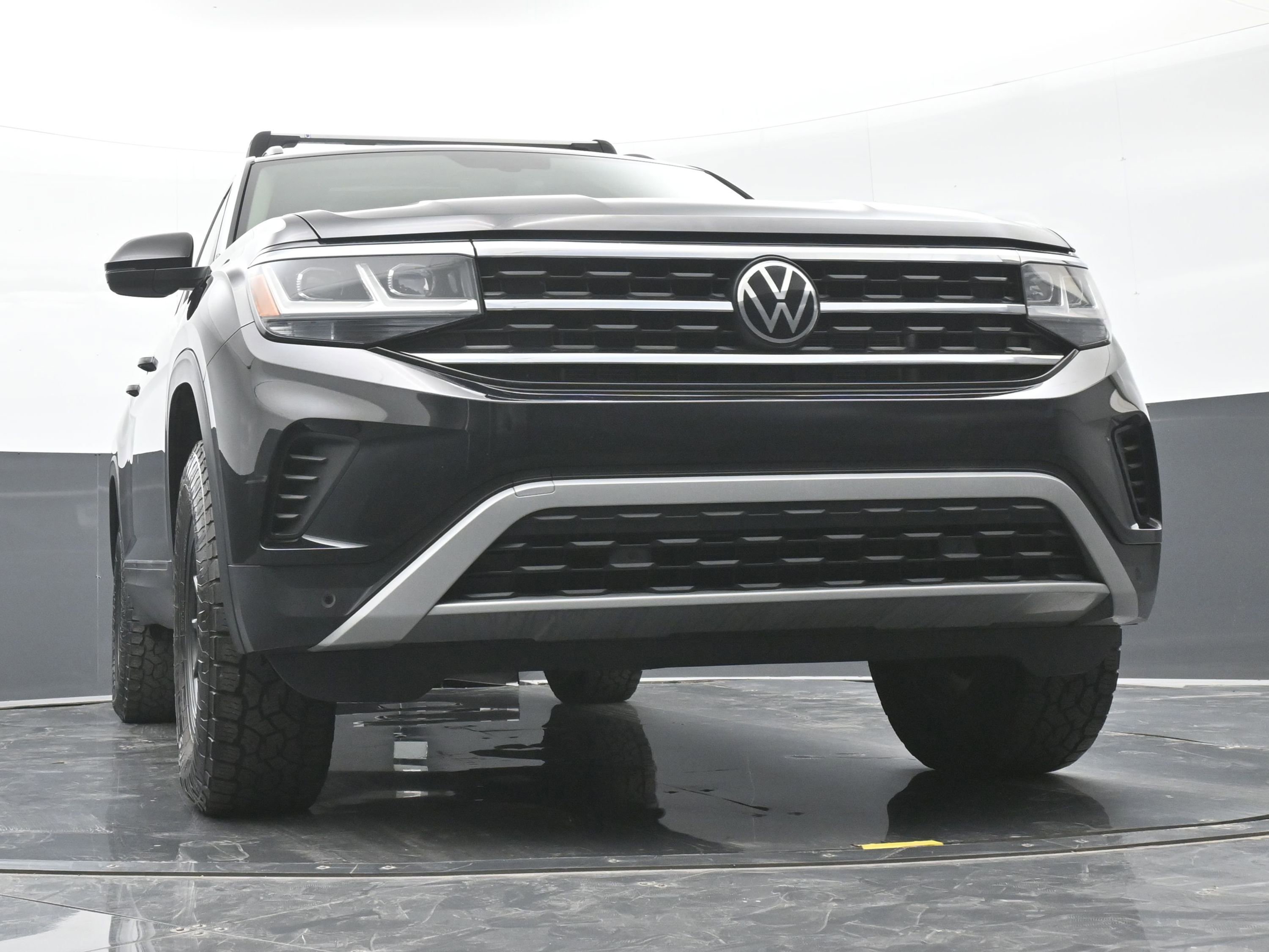 Used 2021 Volkswagen Atlas SE w/ Panoramic Sunroof Package AWD/4WD image 44
