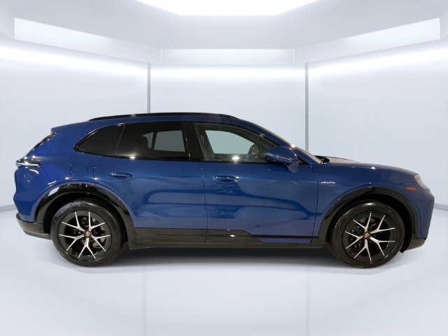 New 2026 Porsche Cayenne Electric AWD/4WD image 8