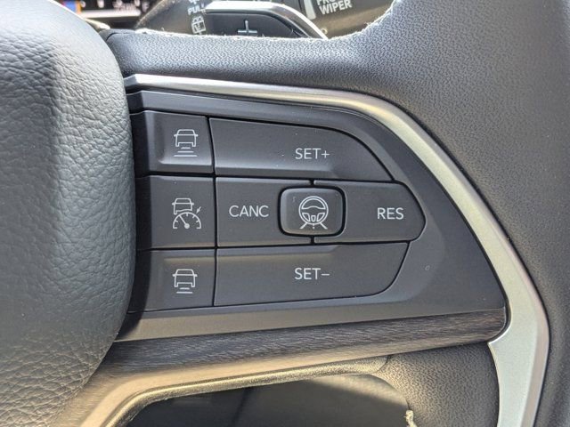 New 2026 Jeep Grand Cherokee Limited image 28