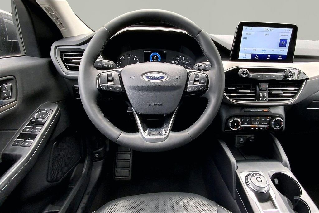 Used 2022 Ford Escape SEL FWD image 8