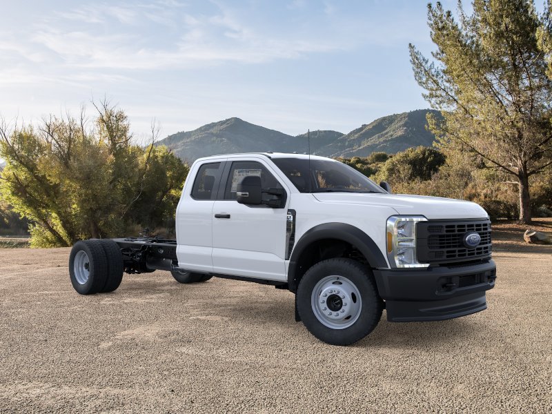 New 2026 Ford F550 4x4 SuperCab Super Duty w/ Snow Plow Prep Package image 7