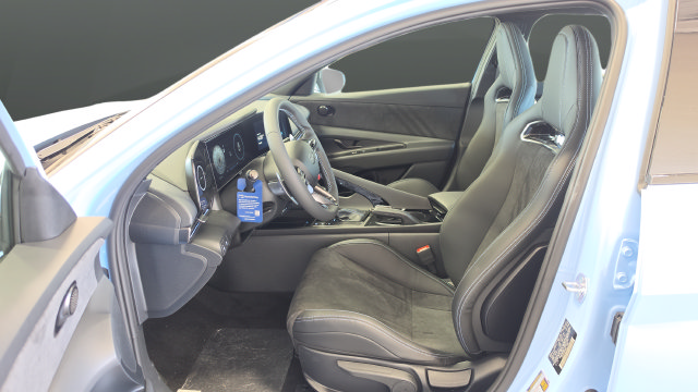 New 2026 Hyundai Elantra N FWD image 9