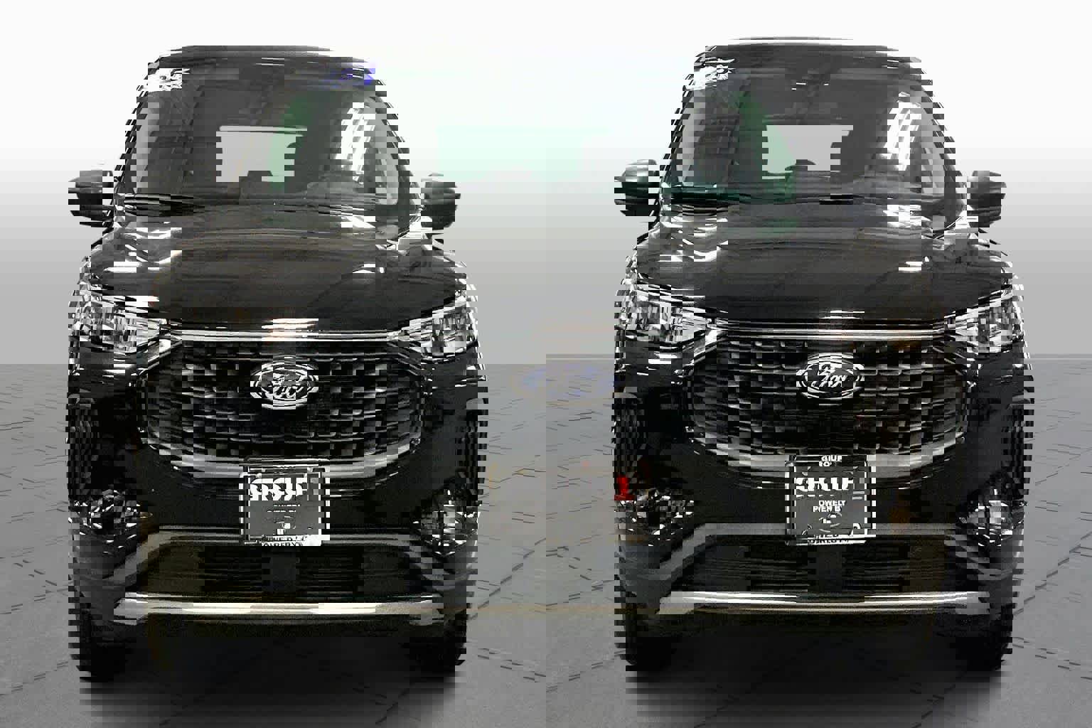 Used 2025 Ford Escape Active w/ Cold Weather Package image 4