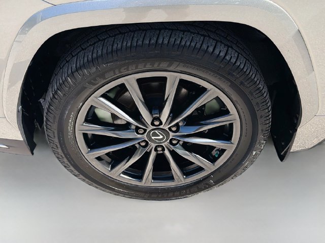 Used 2023 Lexus LX 600 F Sport w/ Accessory Package (A2) AWD/4WD image 45
