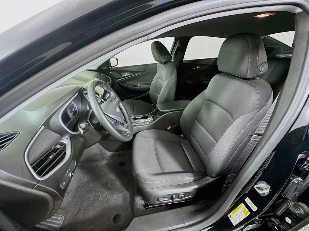 Used 2024 Chevrolet Malibu RS image 20