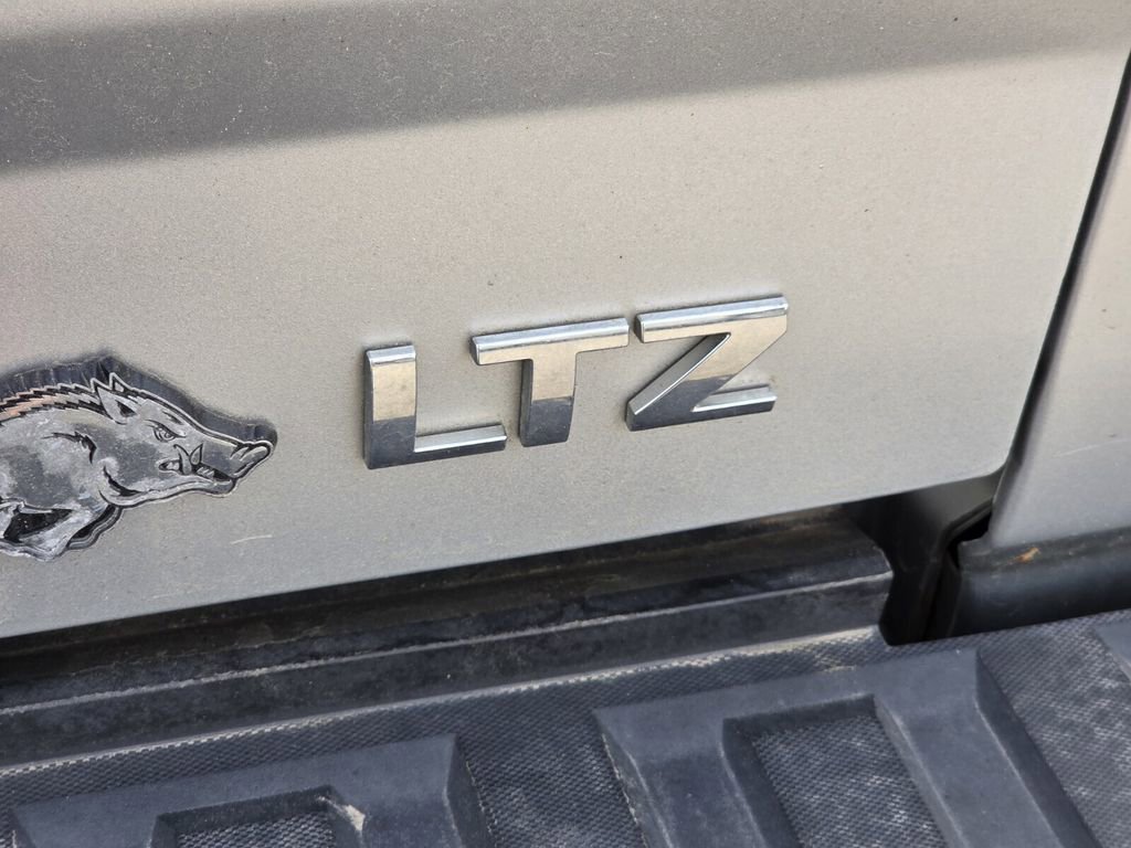 Used 2014 Chevrolet Silverado 1500 LTZ image 10
