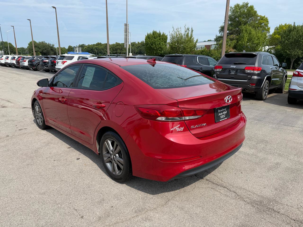 Used 2018 Hyundai Elantra SEL FWD image 5