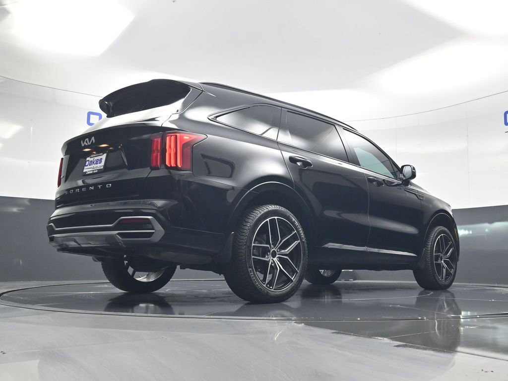 Certified 2022 Kia Sorento SX AWD/4WD image 48
