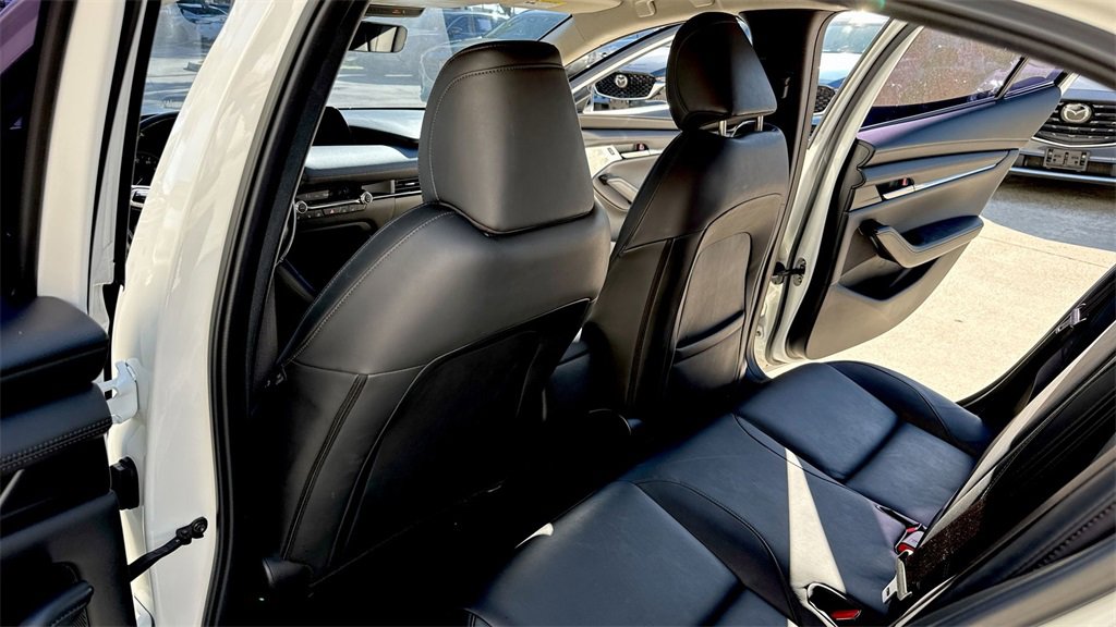 Certified 2022 MAZDA MAZDA3 s image 35