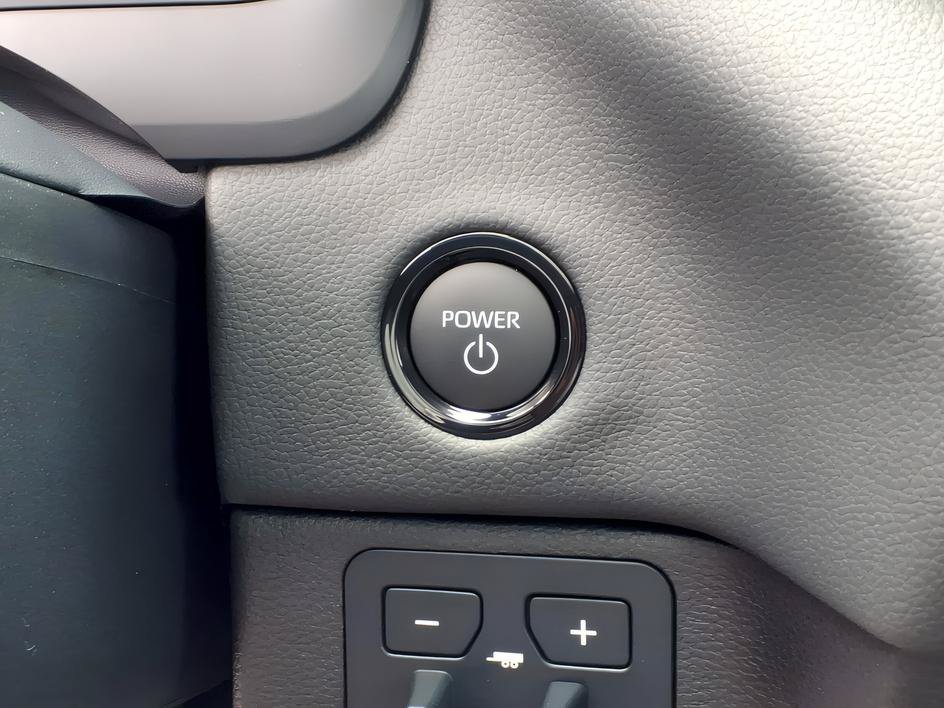 New 2026 Toyota Tundra Limited AWD/4WD image 11