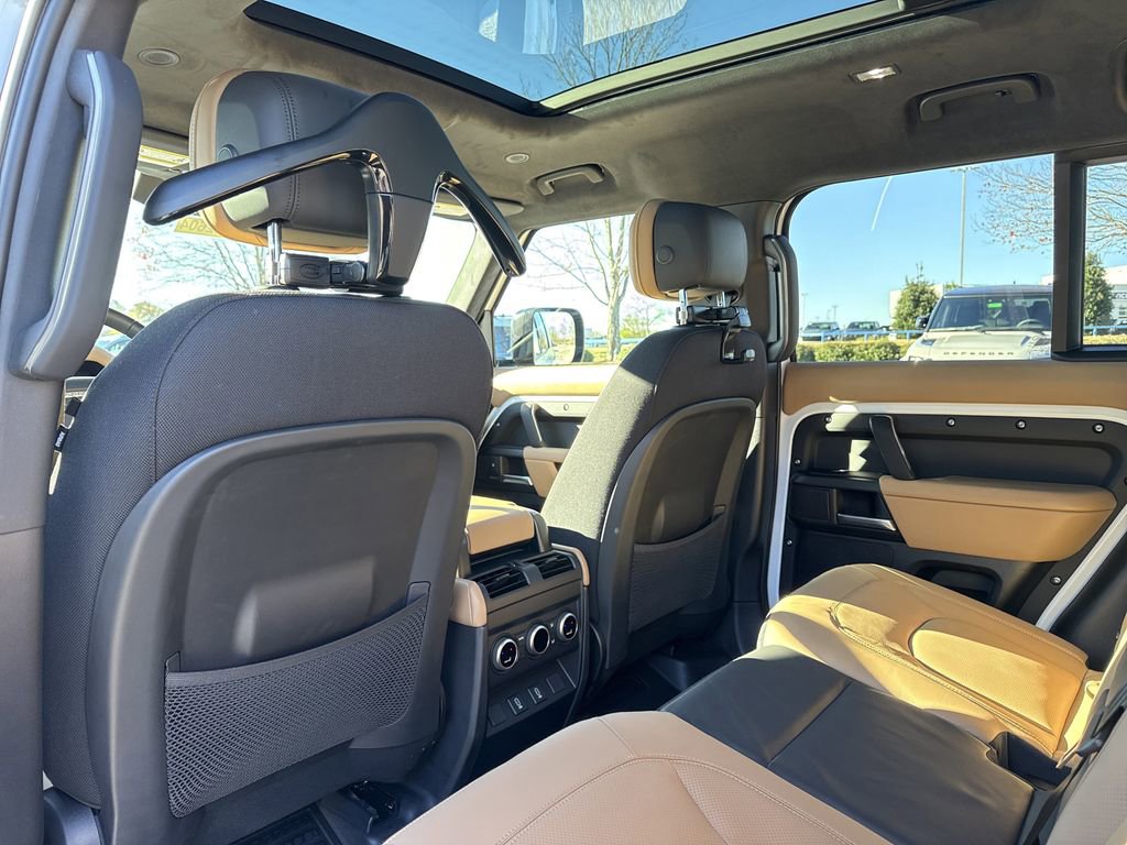 New 2026 Land Rover Defender 110 V8 image 11