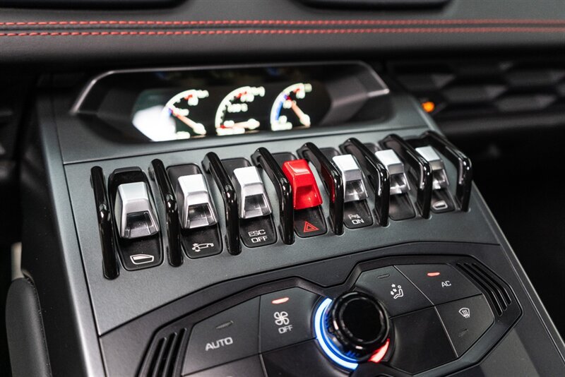 Used 2016 Lamborghini Huracan LP 580-2 RWD image 80
